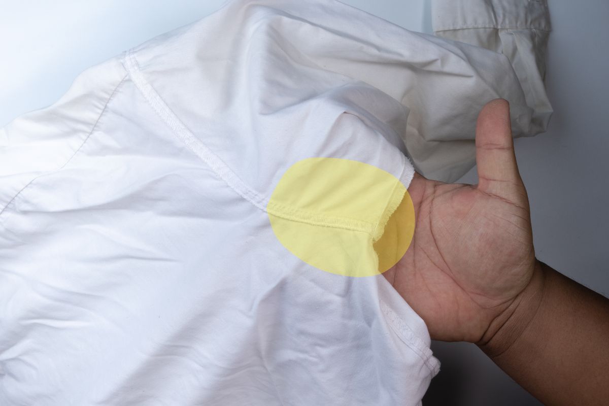 remove yellow stains from dress shirts Shannon Sews: Remove yellow shirt stains + ring around the collar with hydrogren peroxide