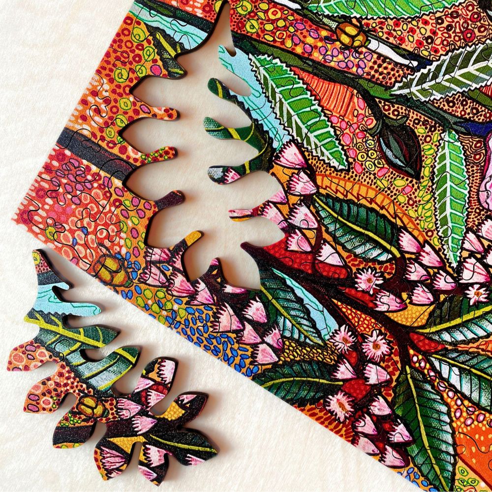 Twigg Puzzle Wooden Jigsaw Puzzle 283 Piece - Golden Whistler