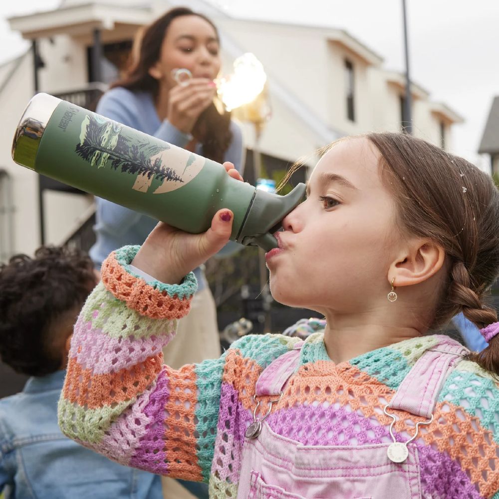 Klean Kanteen Kids 12oz 355ml Insulated Water Bottle with Flip Seal Sport Cap & Straw