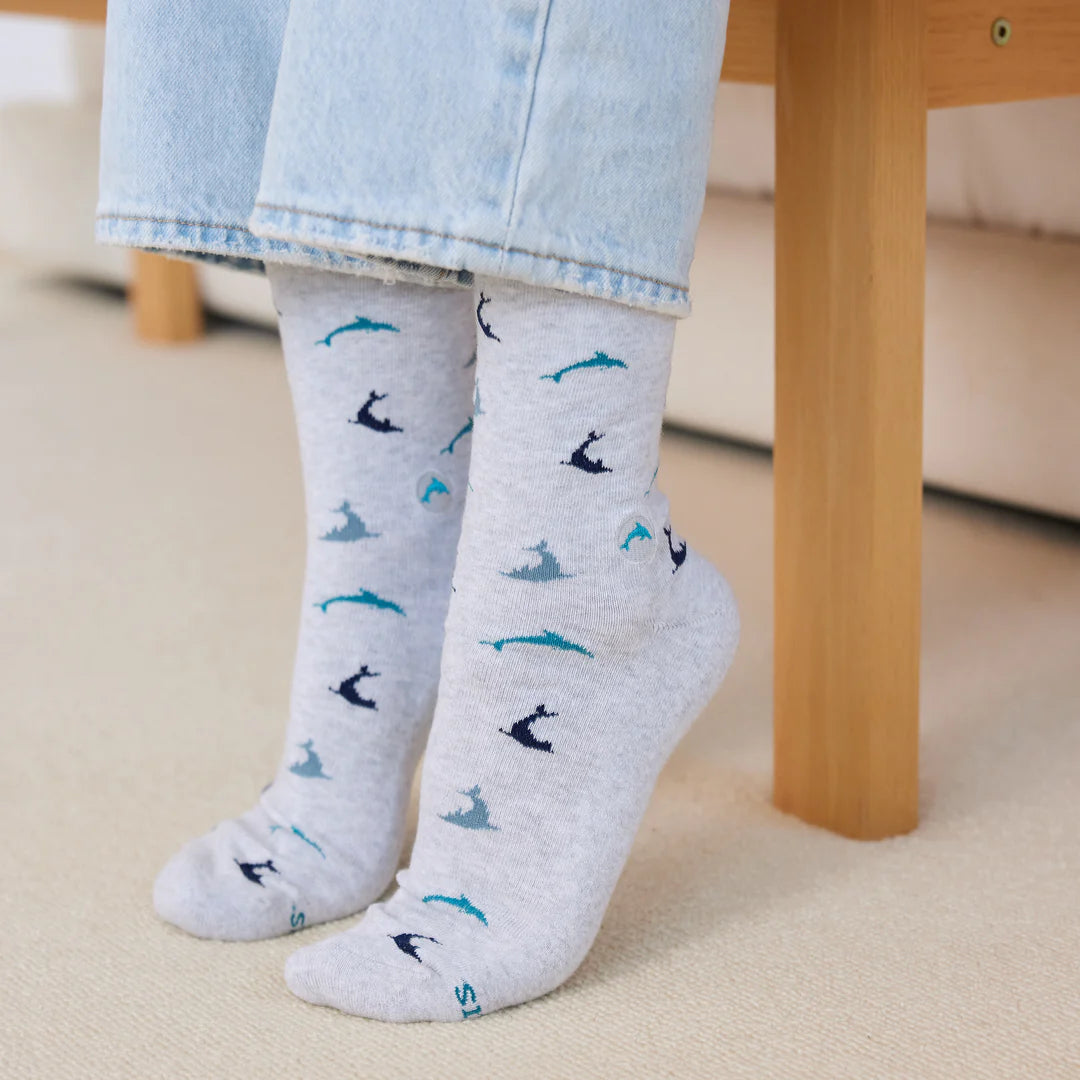 Conscious Step Socks that Protect Dolphins