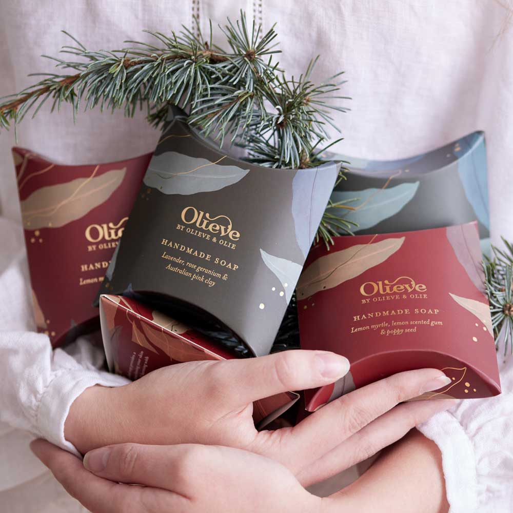 Olieve Christmas Soap Bar Lavender & Rose Geranium