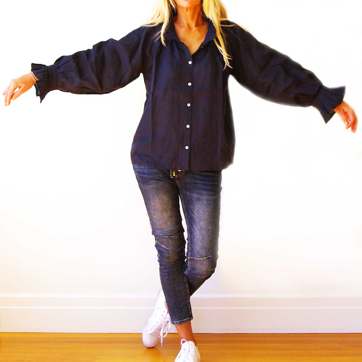 Who's Charlie Sammi Linen Shirt Navy
