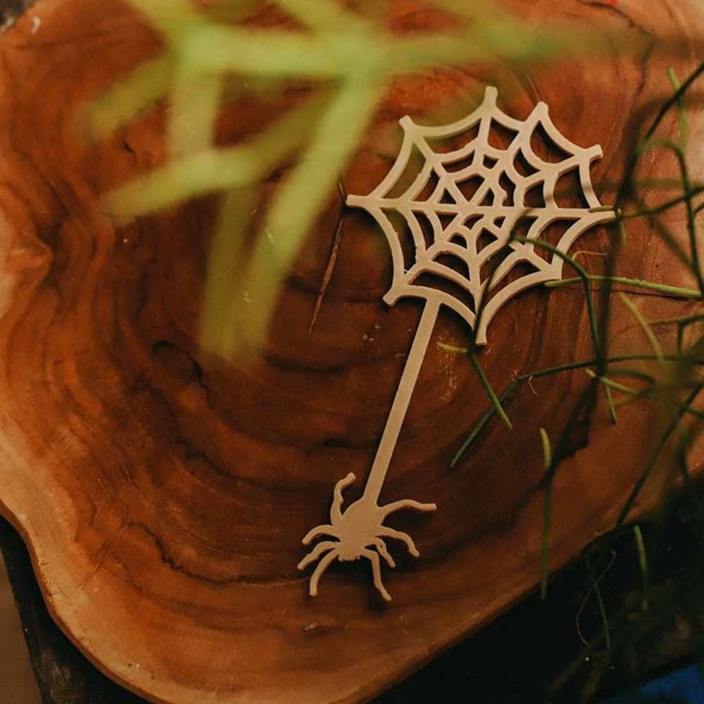 Kinfolk Pantry Bubble Wand Halloween Spider