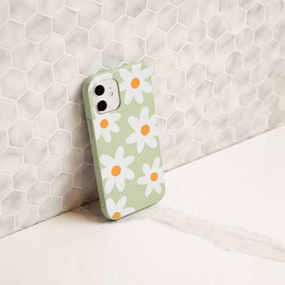Pela Eco-Friendly Phone Case iPhone 12 /12 Pro - Sage Green Daisy