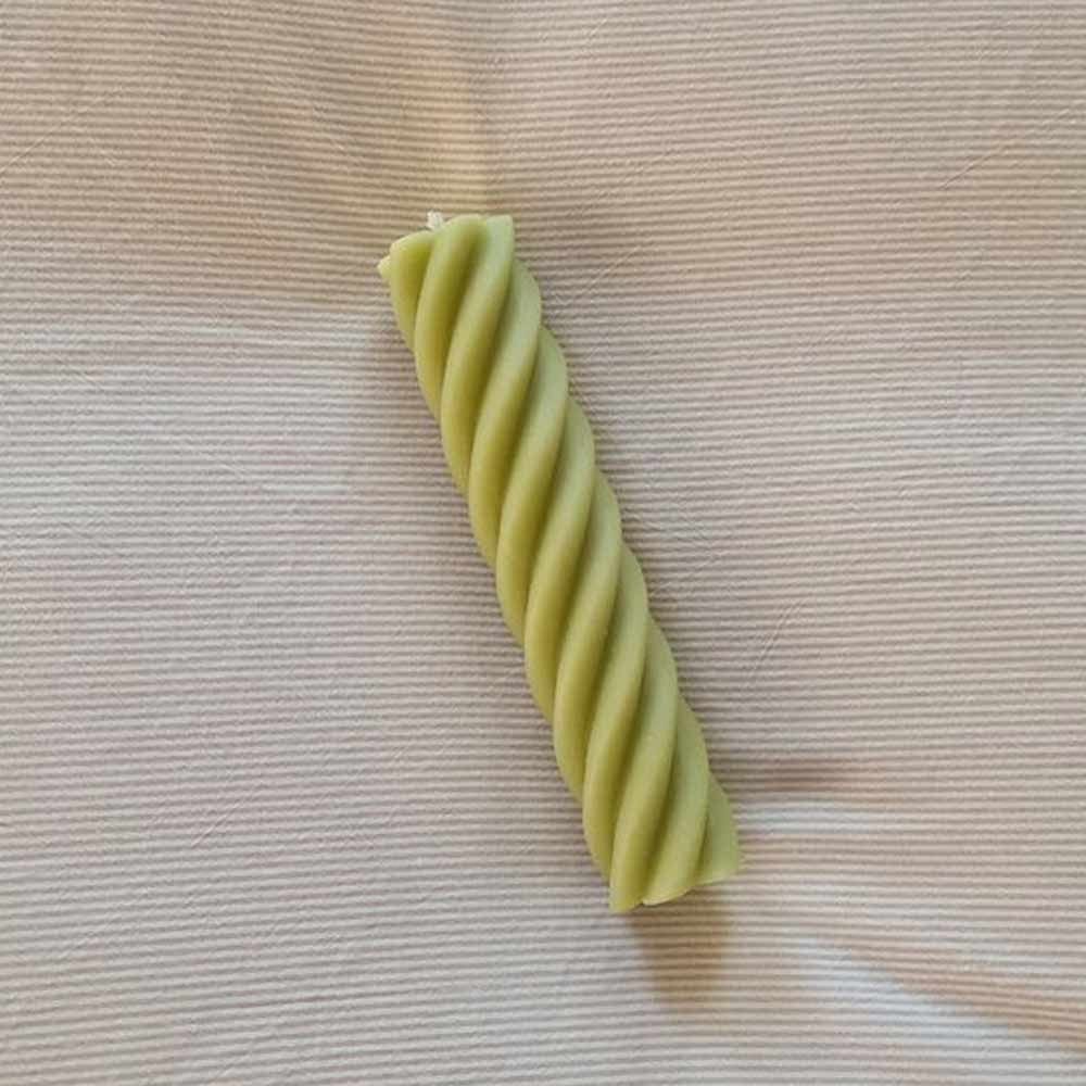 Someday Whirl Pillar Candle - Apple