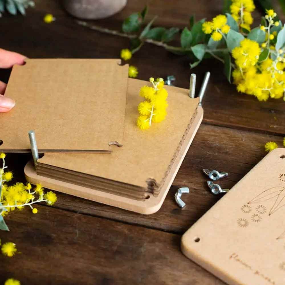 Sow 'n Sow Mini Flower Press - Wattle