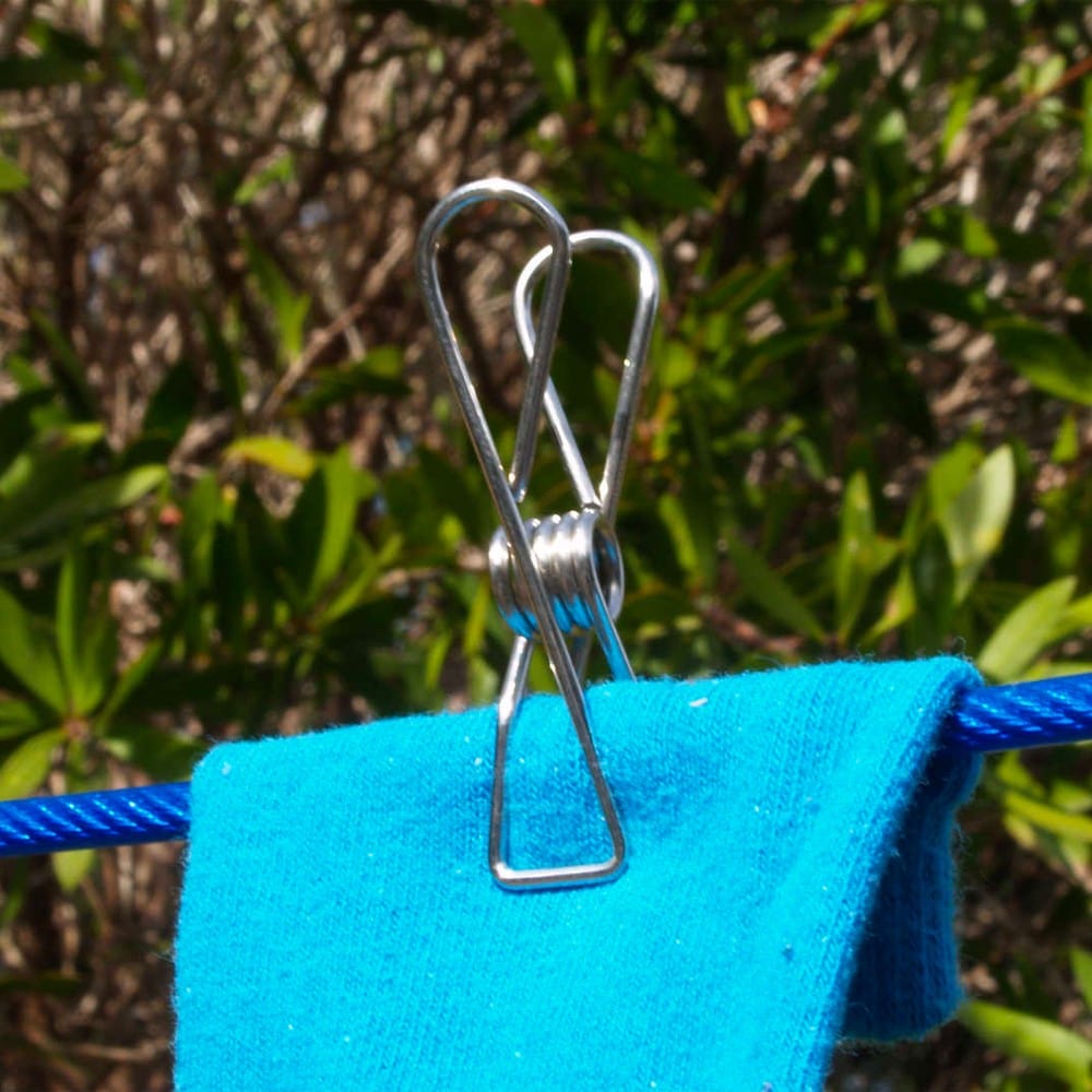 Stainless Steel Wire Pegs in Tin Standard Grade 201 - Pack of 24