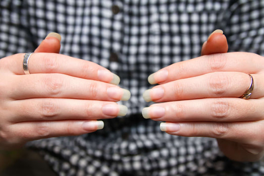 How to achieve naturally beautiful nails