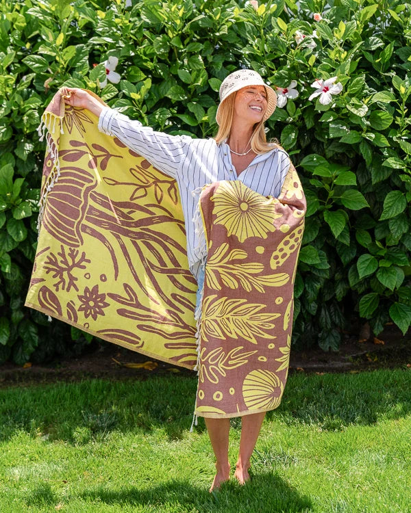 Sand Cloud Organic Cotton Beach Towel - Filippo Reef (93cm x 170cm)