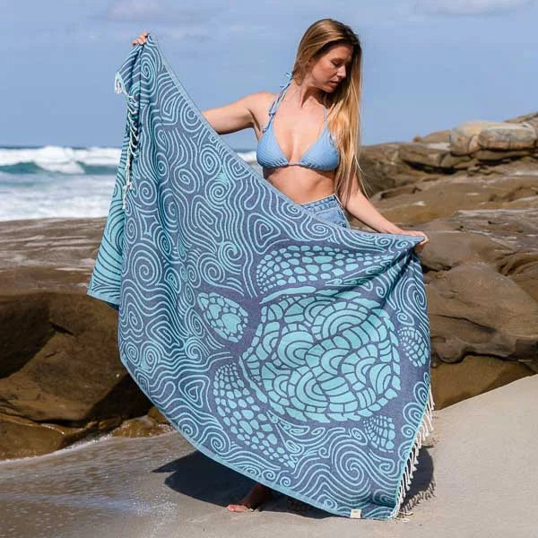 Sand Cloud Organic Cotton Beach Towel - Turtle Mint Swirl (93cm x 170cm)