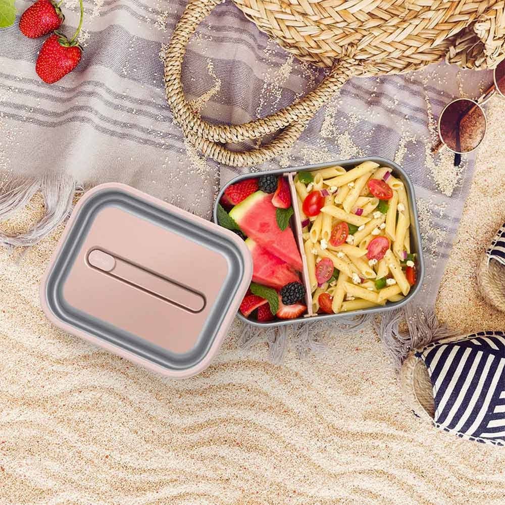 https://www.biomestores.com/cdn/shop/products/bentgo-microwavable-stainless-steel-leak-proof-lunch-box-1200ml-rose-gold-817387024389-lunch-box-bag-39158228844772.jpg?v=1664833144&width=1445