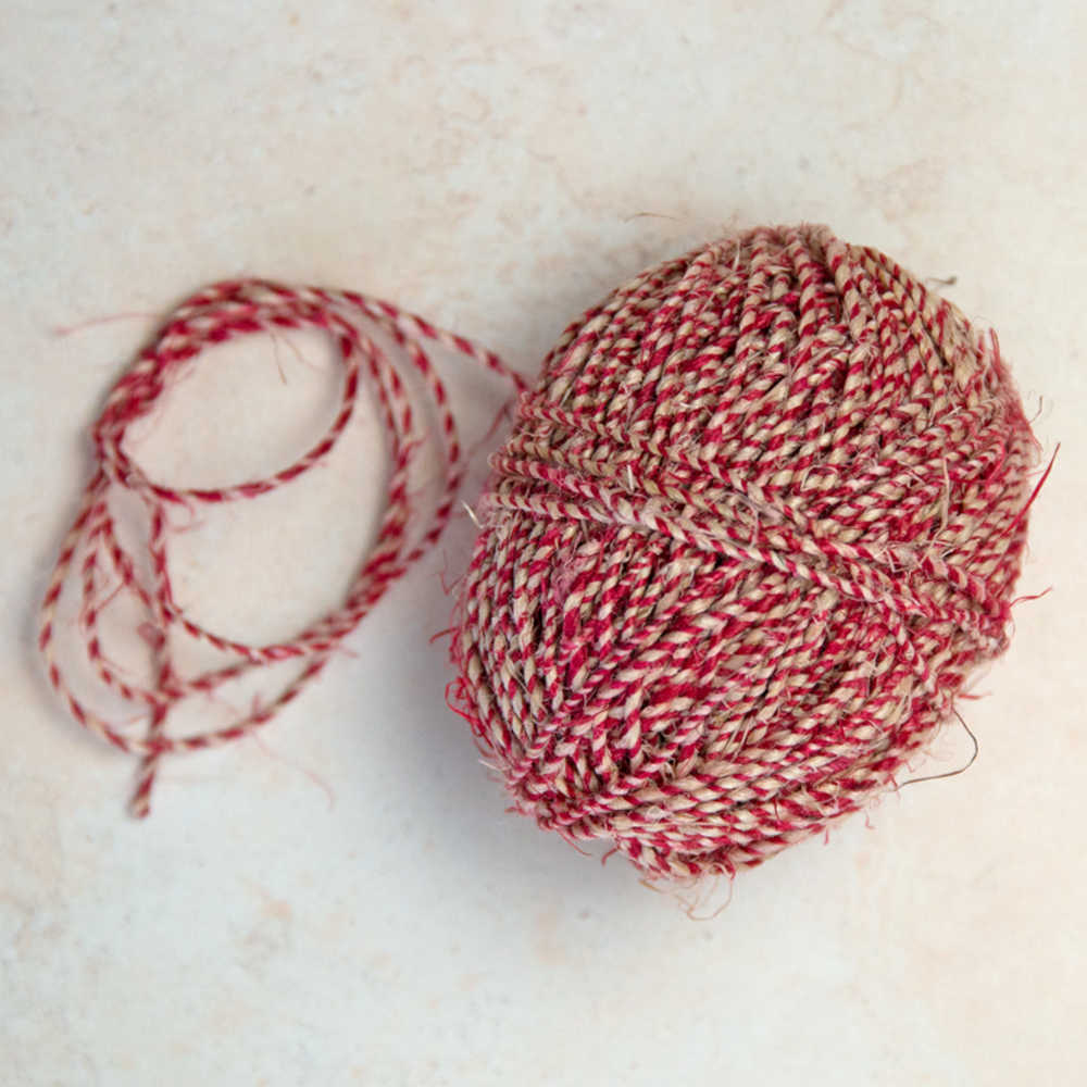 Earth Greetings Fair Trade Handspun Hemp Twine 50m - Variegated Red and Natural