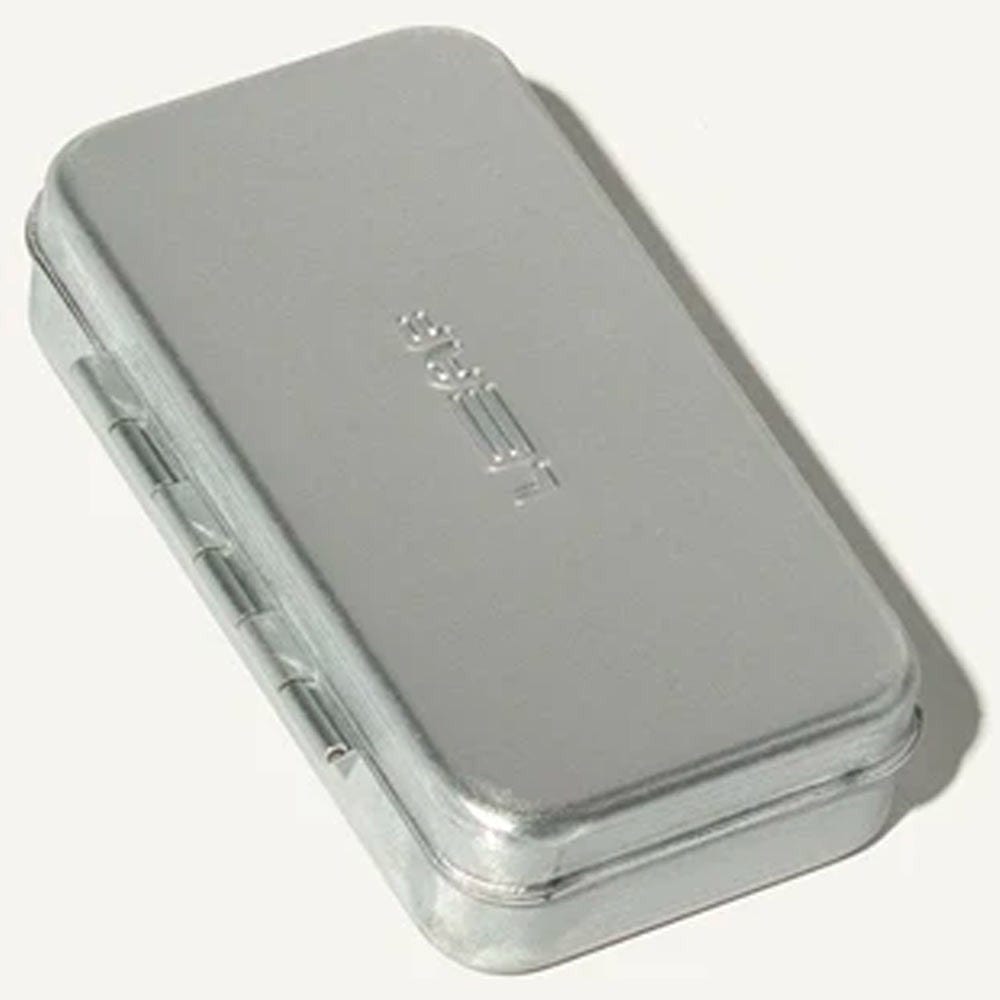Leaf Shave The Twig Travel Case - Neutral/Silver
